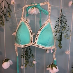 Victoria’s Secret Bikini Top